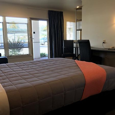 Pacific Harbour Motor Inn ギズボーン エクステリア 写真