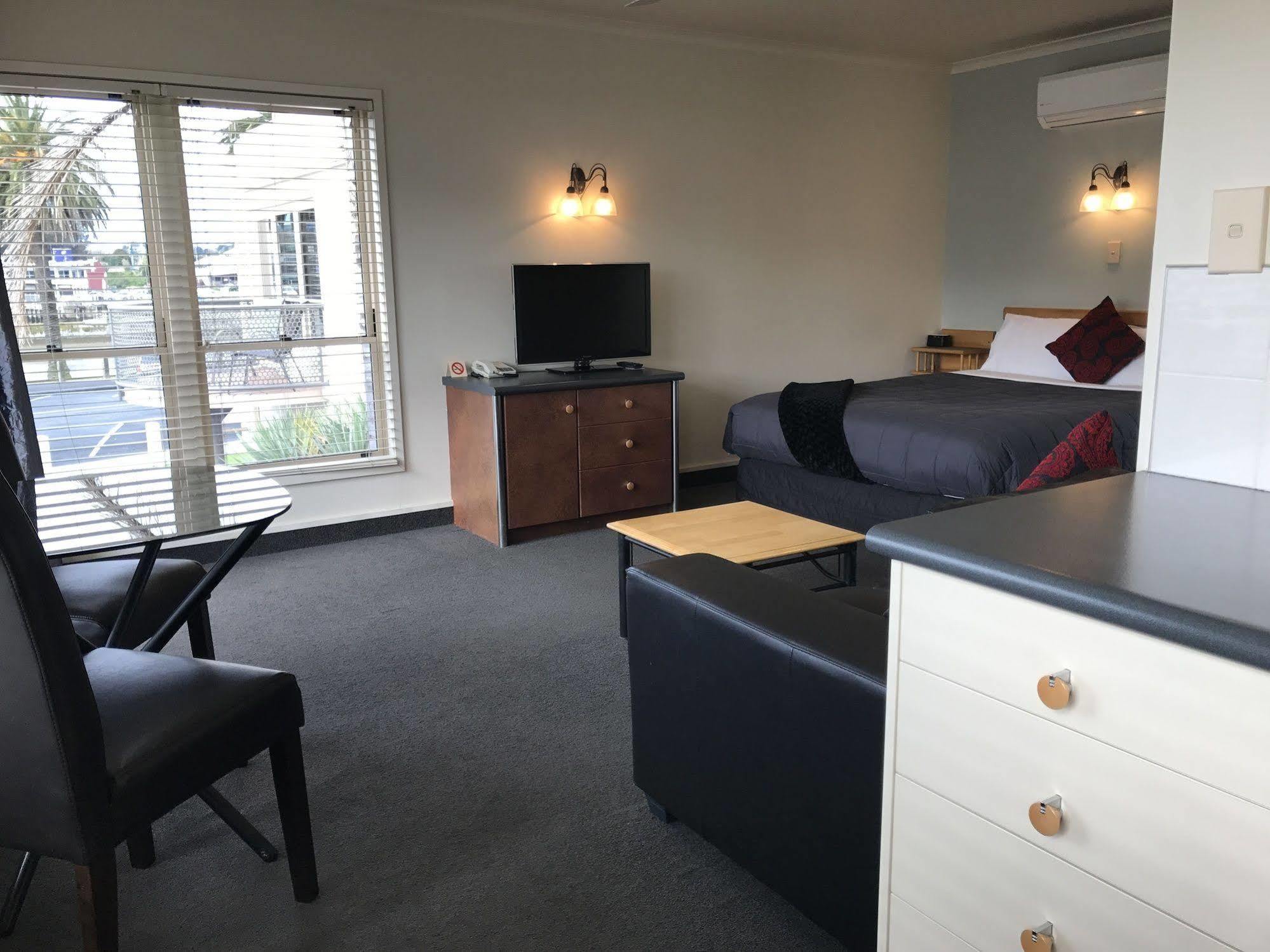 Pacific Harbour Motor Inn ギズボーン エクステリア 写真