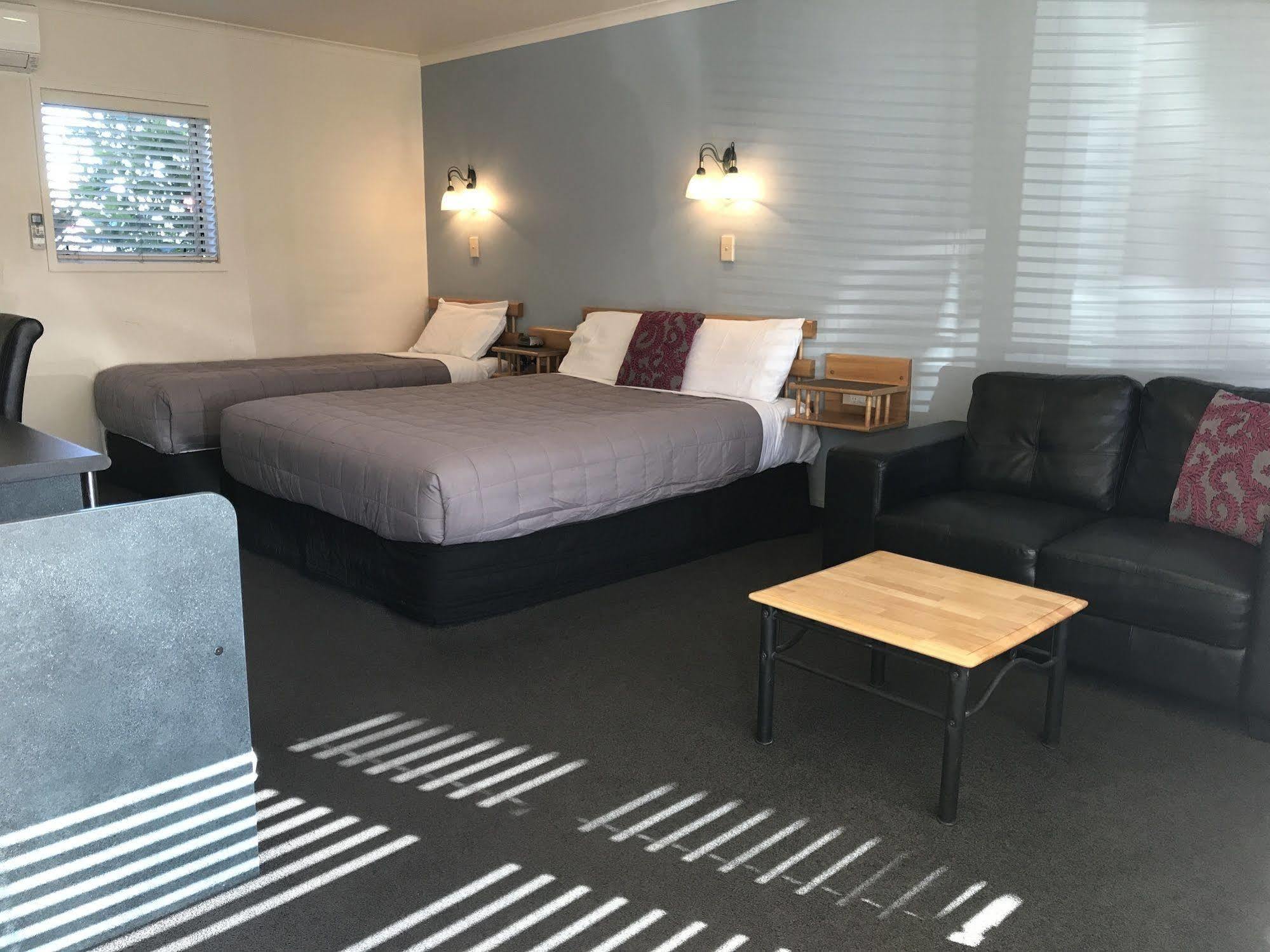 Pacific Harbour Motor Inn ギズボーン エクステリア 写真