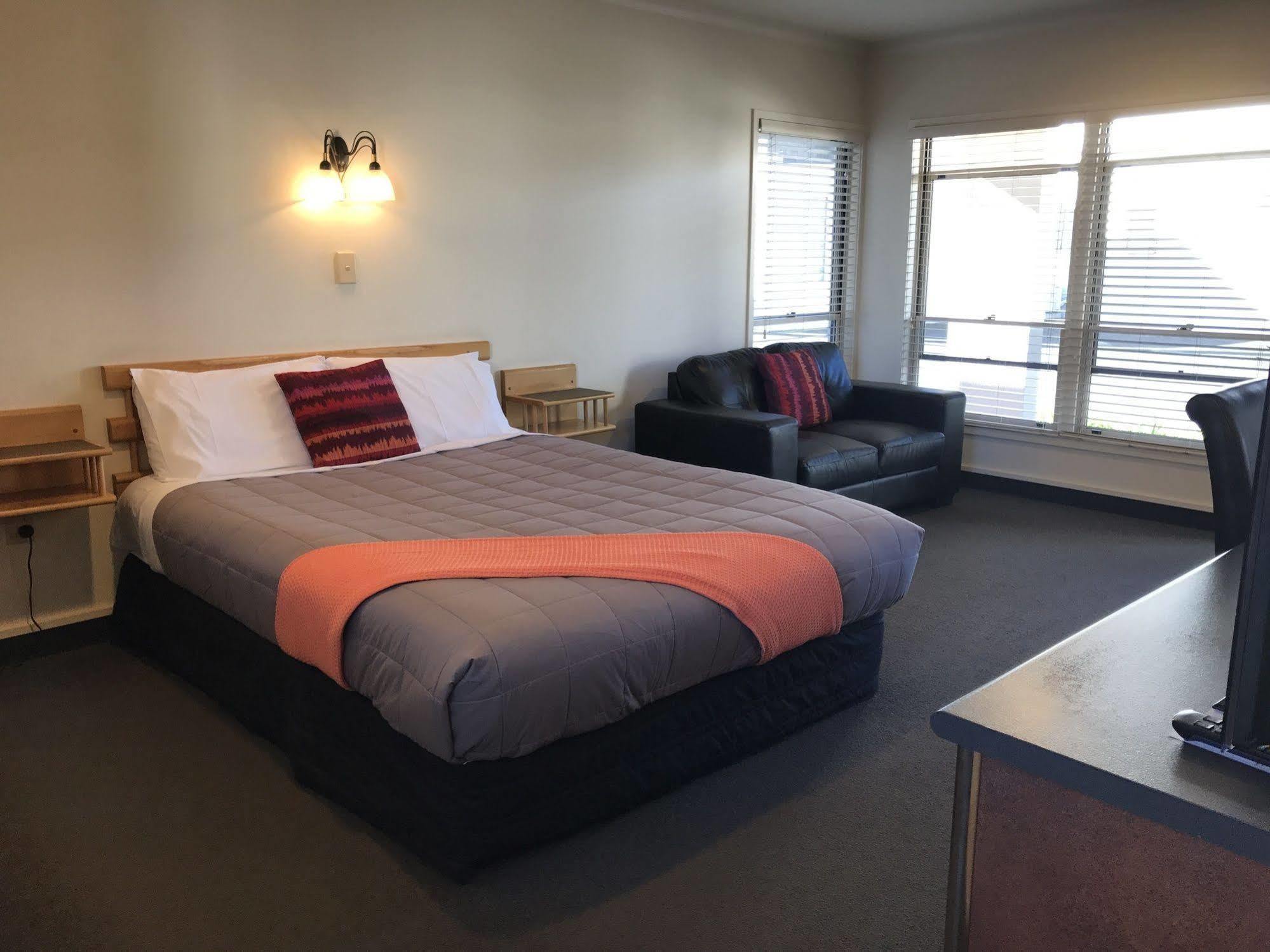 Pacific Harbour Motor Inn ギズボーン エクステリア 写真