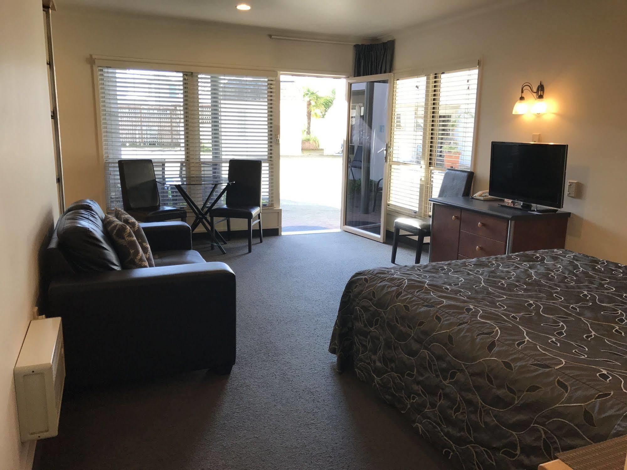 Pacific Harbour Motor Inn ギズボーン エクステリア 写真