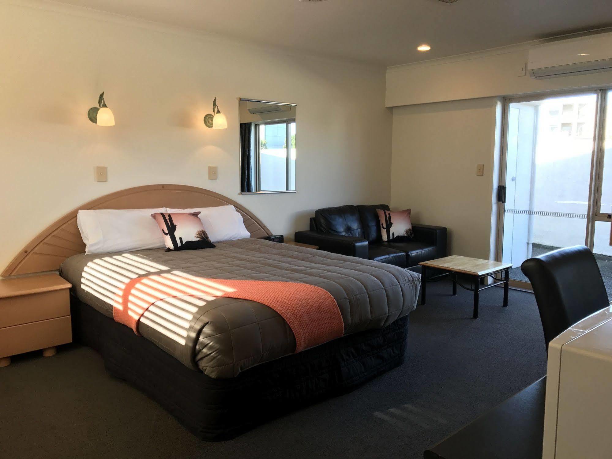 Pacific Harbour Motor Inn ギズボーン エクステリア 写真