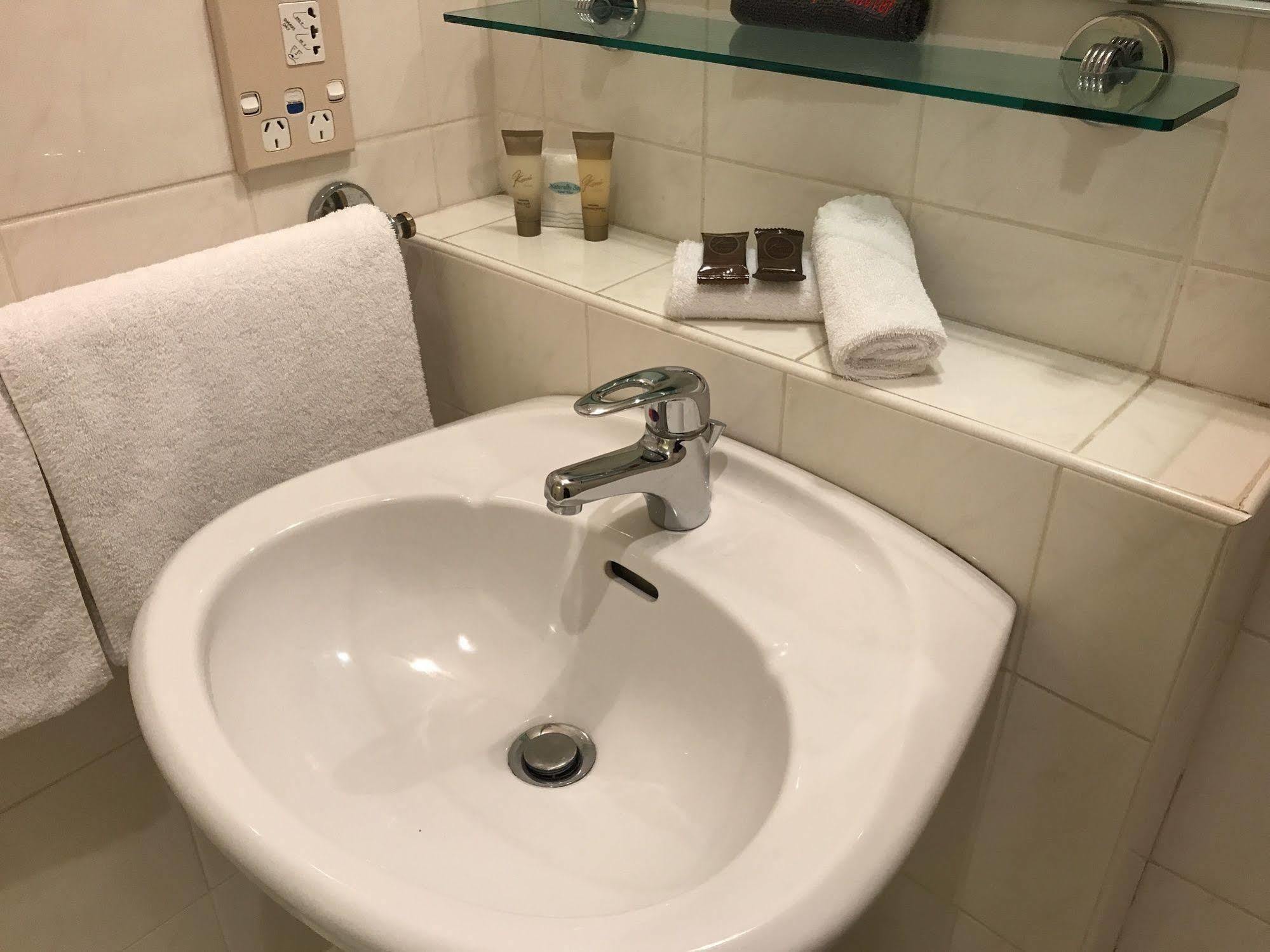 Pacific Harbour Motor Inn ギズボーン エクステリア 写真