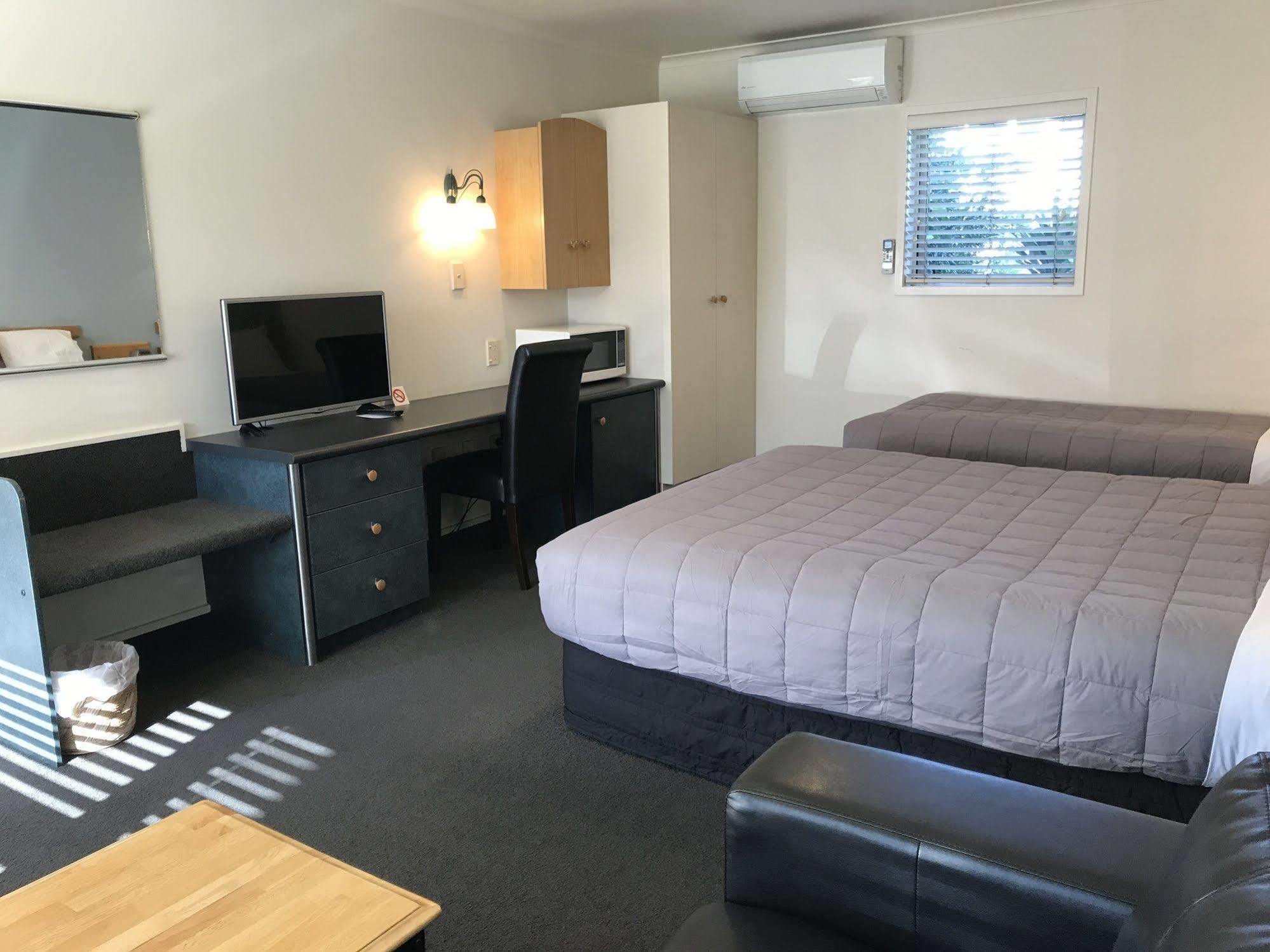 Pacific Harbour Motor Inn ギズボーン エクステリア 写真